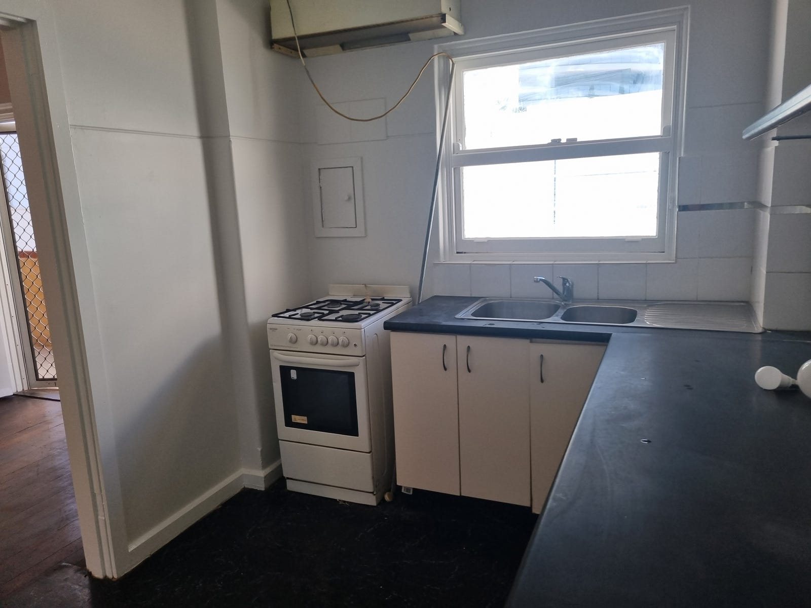 Property for Rent: East Perth, WA 6004