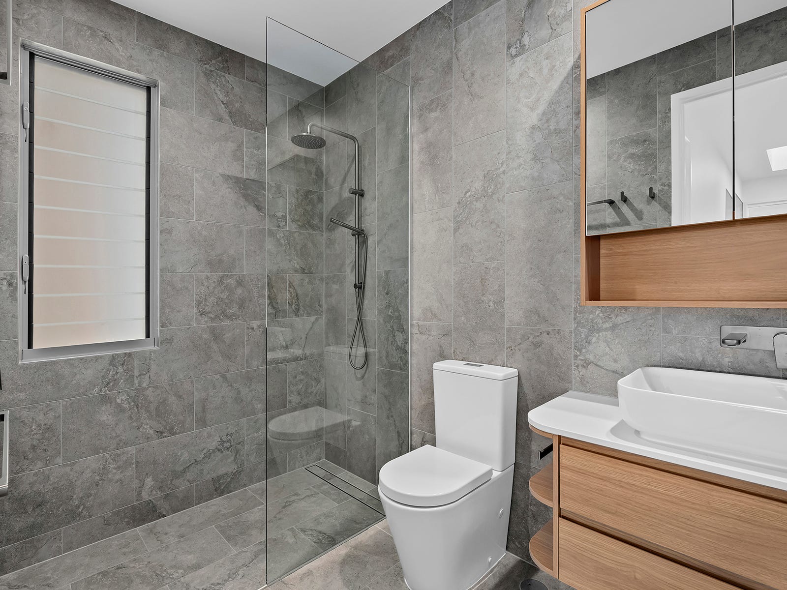 Private Rental in Newport, Qld 4020