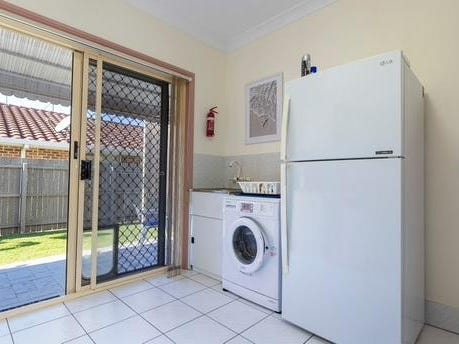Property for Rent: Minyama, Qld 4575