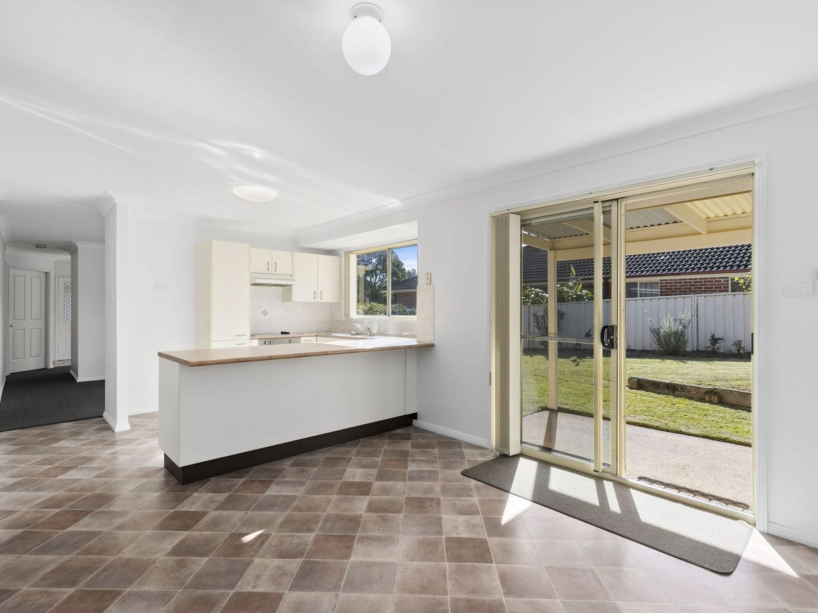Private Rental in Bonnells Bay, NSW 2264