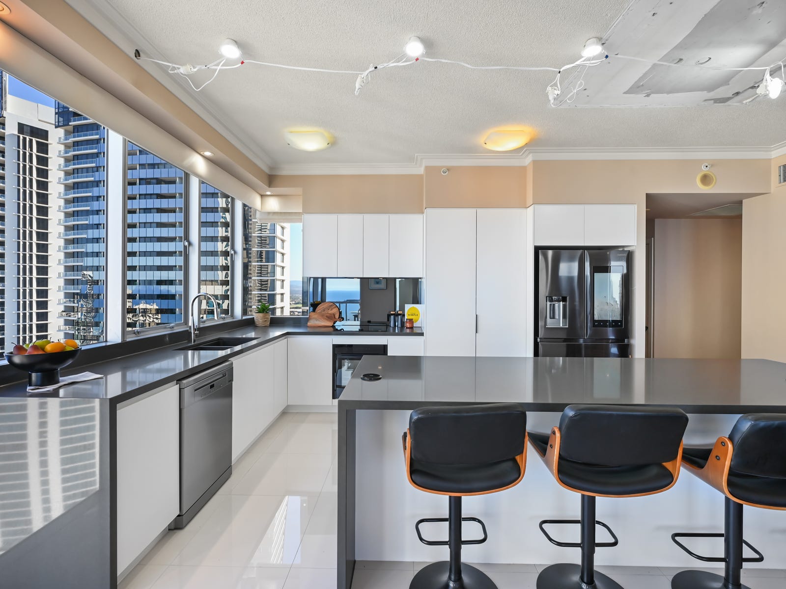 Private Rental in Surfers Paradise, Qld 4217