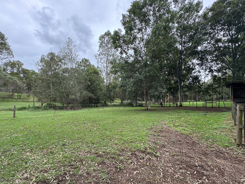Private Rental in Logan Reserve, Qld 4133