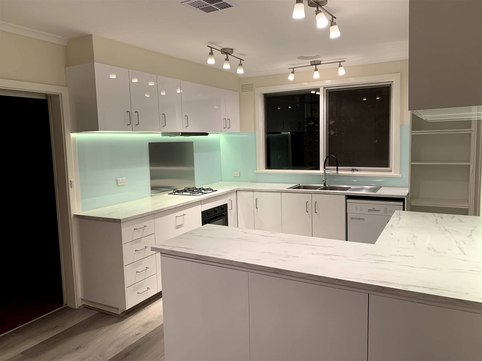 Private Rental in Glen Waverley, Vic 3150
