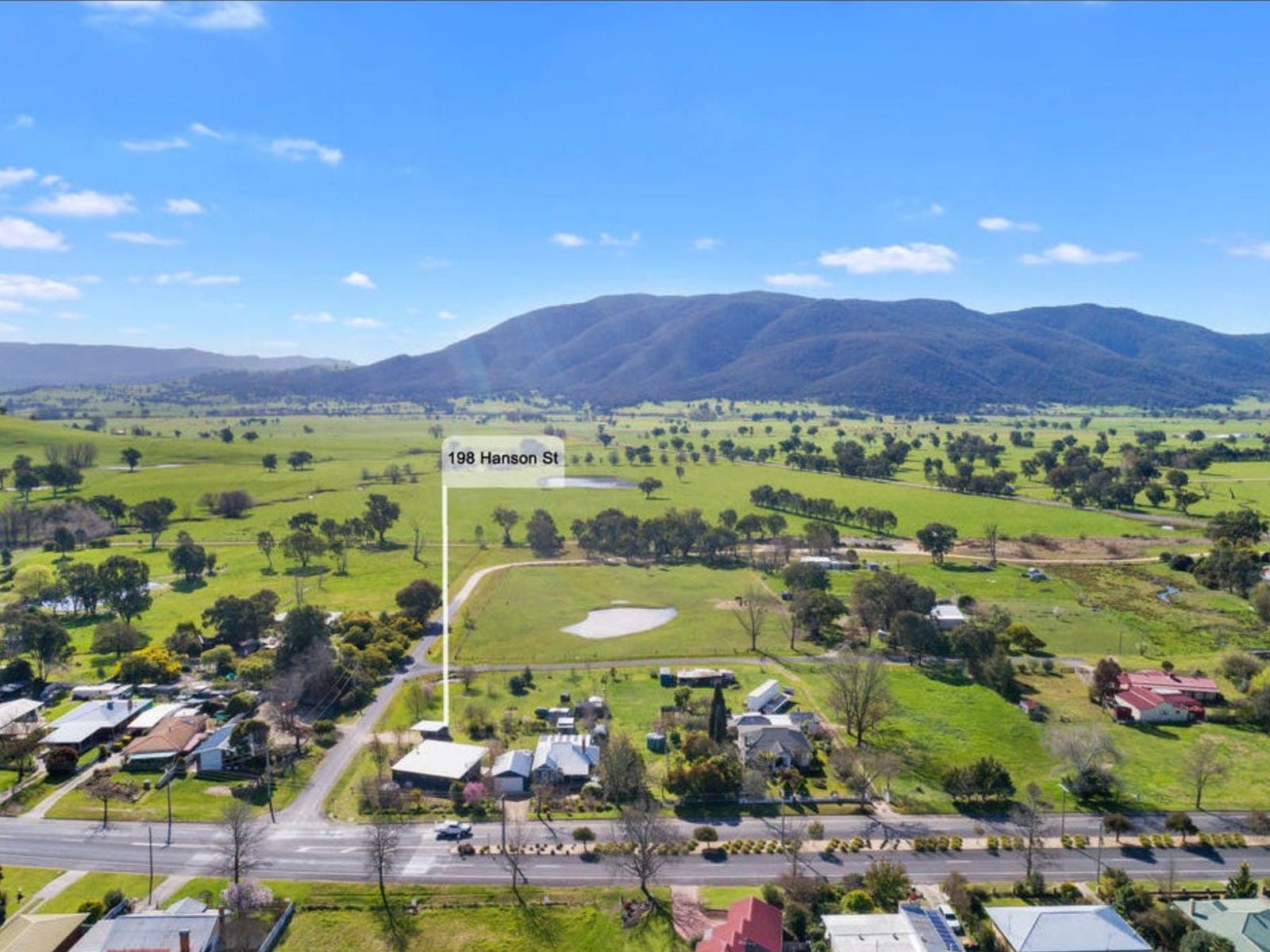 Property for Rent: Corryong, Vic 3707