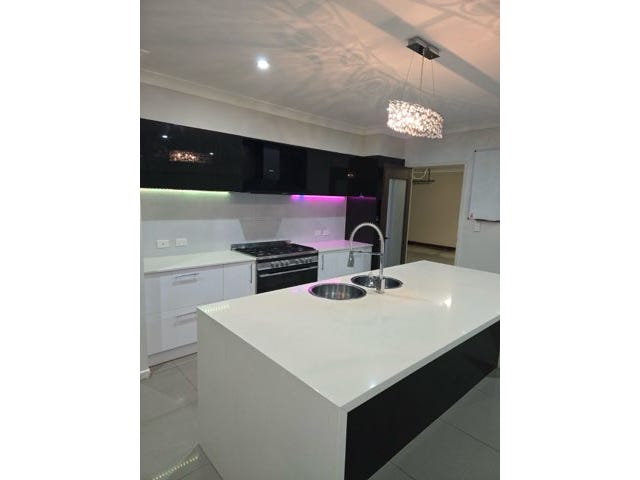 Private Rental in Logan Reserve, Qld 4133
