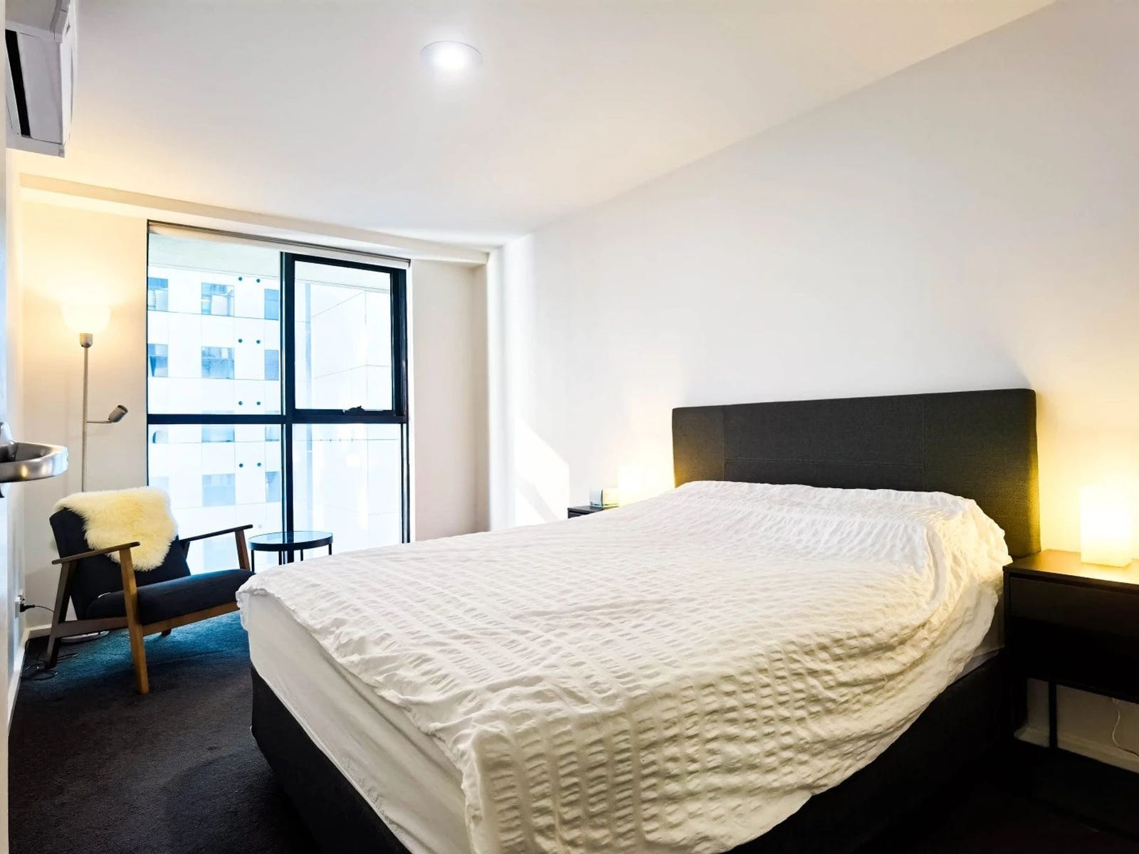 Property for Rent: Melbourne, Vic 3000