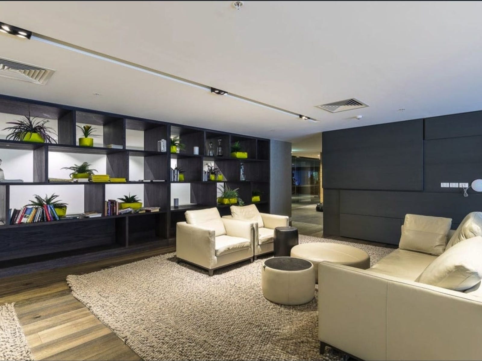 Property for Rent: Melbourne, Vic 3000