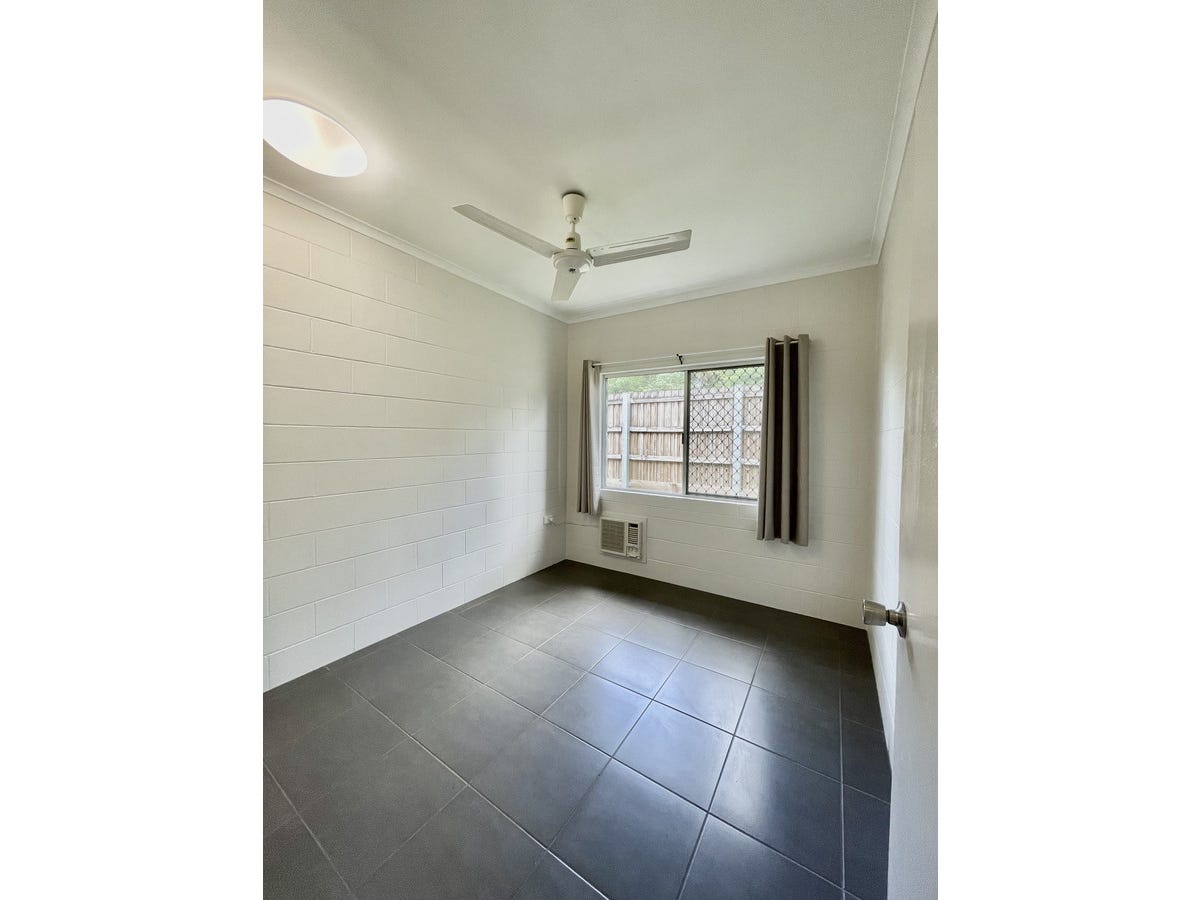 Private Rental in Woree, Qld 4868