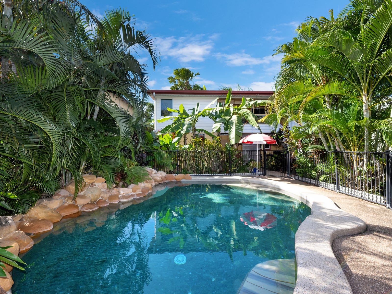 Sale Property - Hermit Park, Qld 4812
