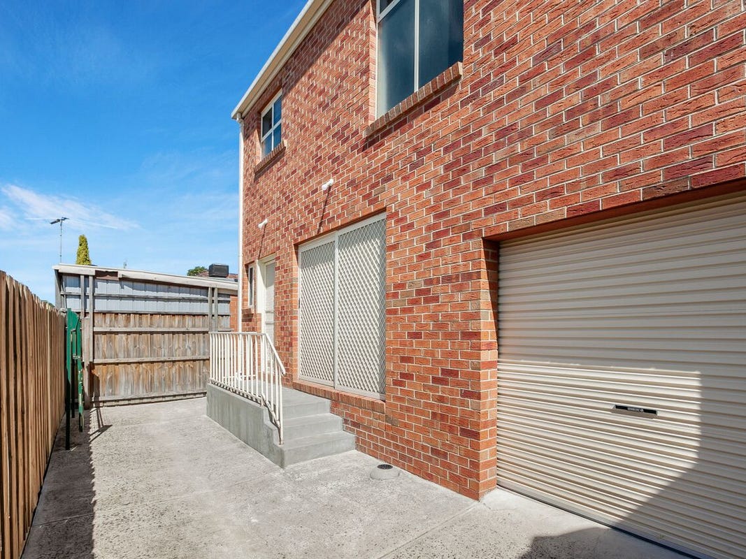 Private Rental in Reservoir, Vic 3073