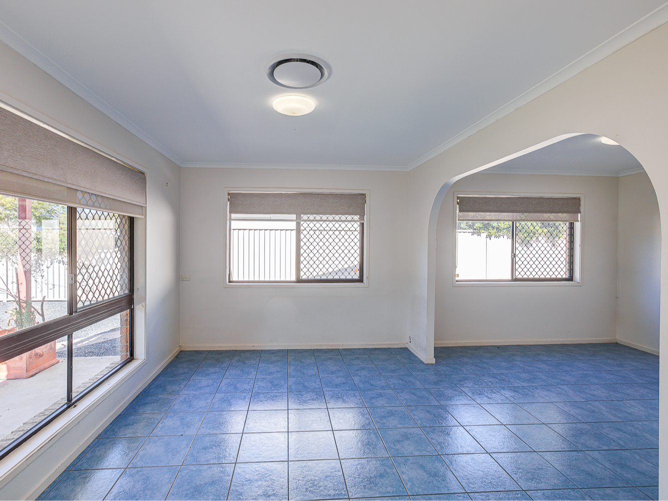 Private Rental in Jacobs Well, Qld 4208