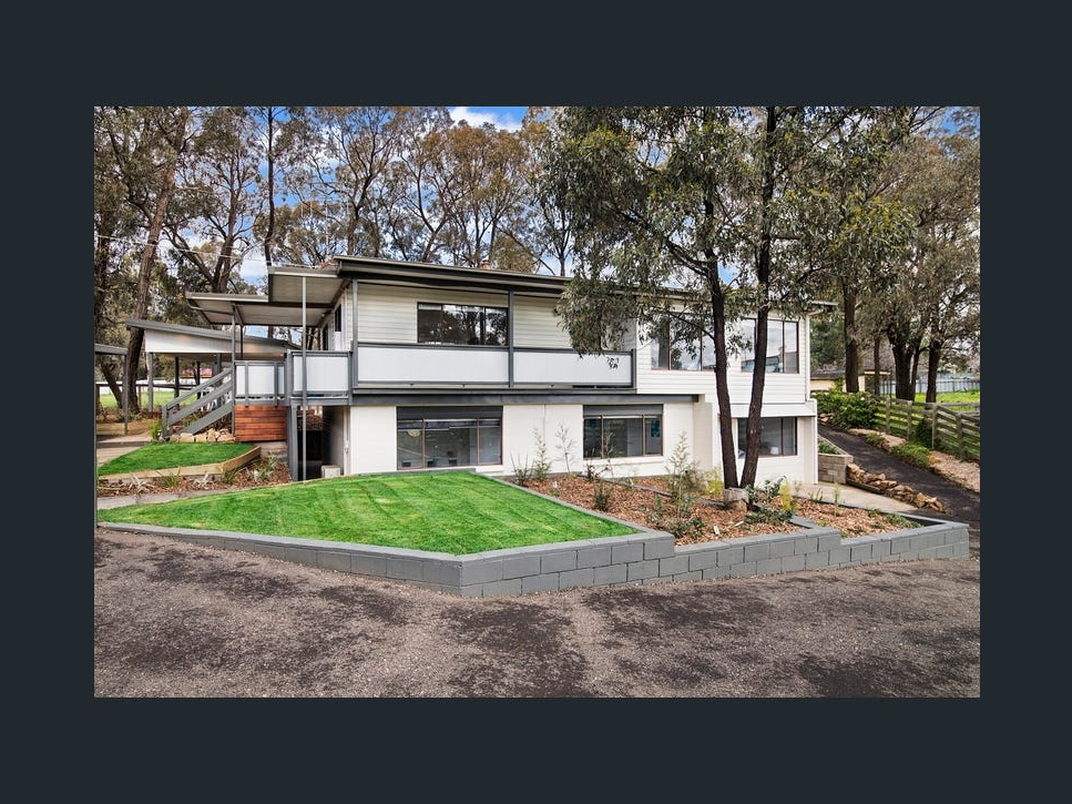 Sales Property - pQuarry Hill, Vic 3550