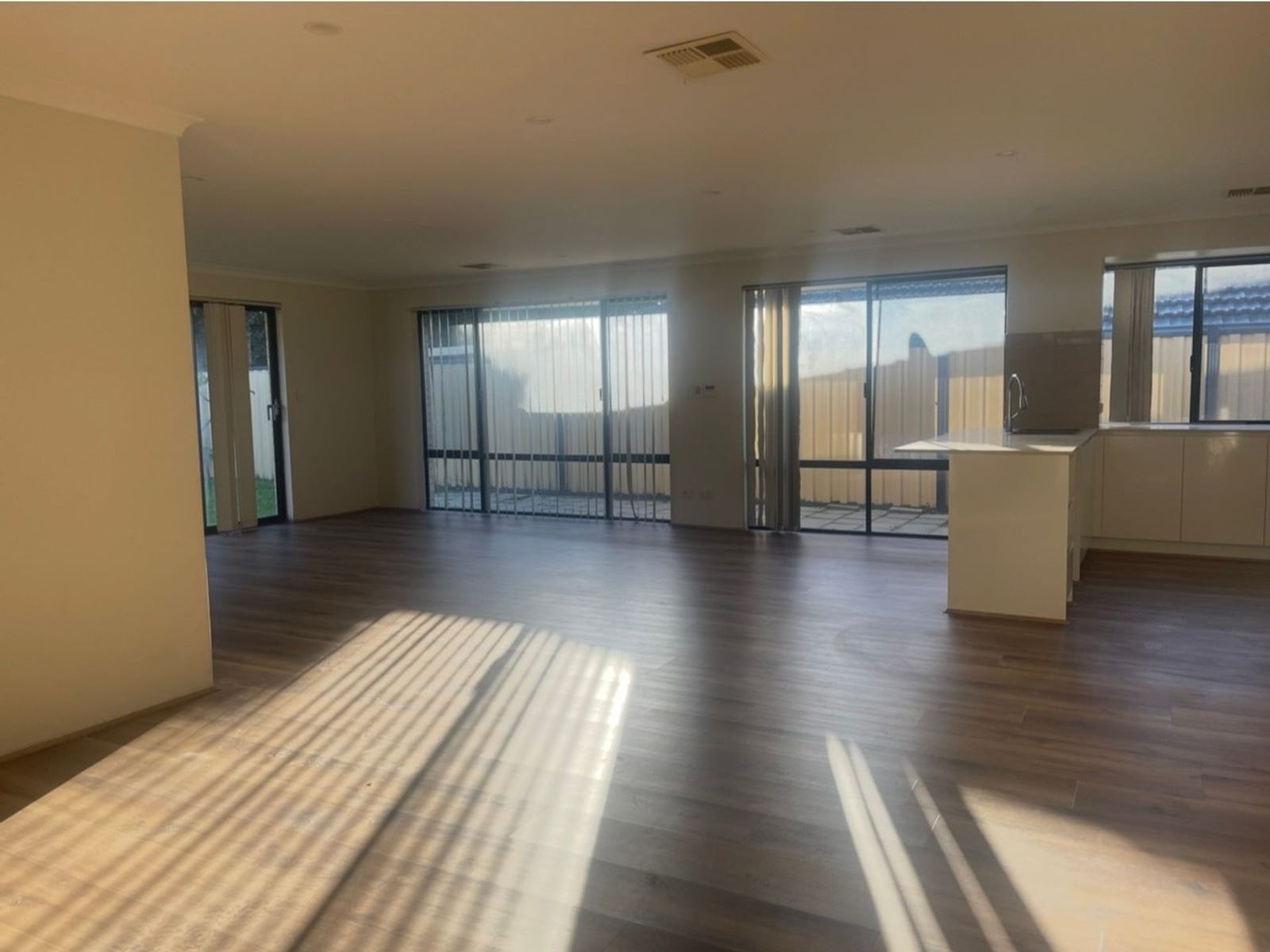 Private Rental in Tapping, WA 6065