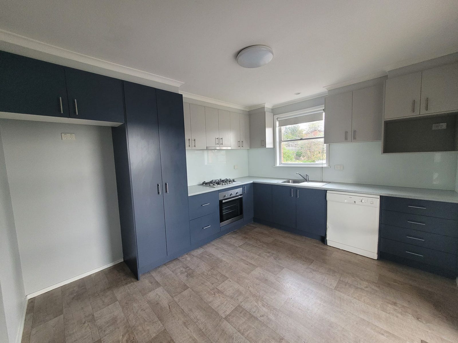 Private Real Estate - Broadmeadows, Vic 3047