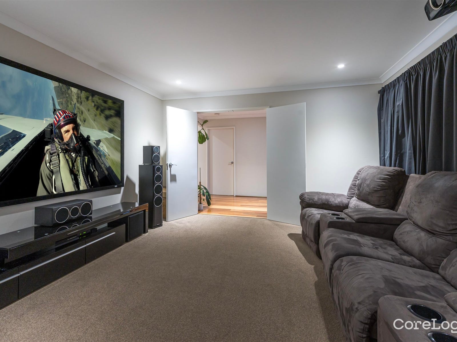 Private Rental in Bullsbrook, WA 6084