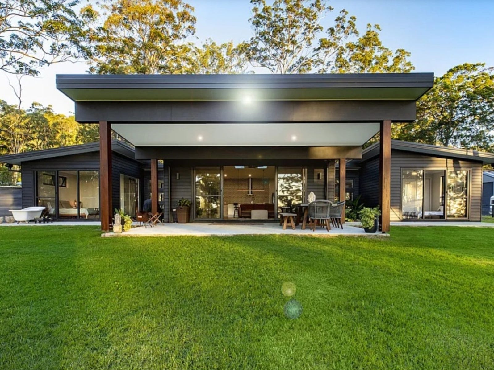 Private Listing - Tamborine Mountain, Qld 4272