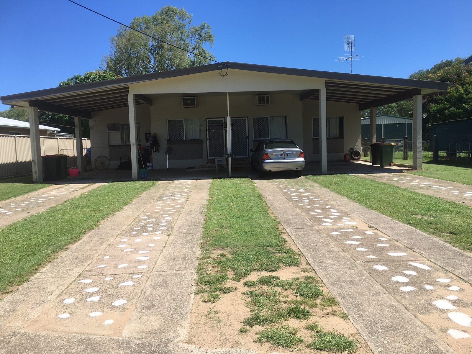 Private Real Estate - Lucinda, Qld 4850