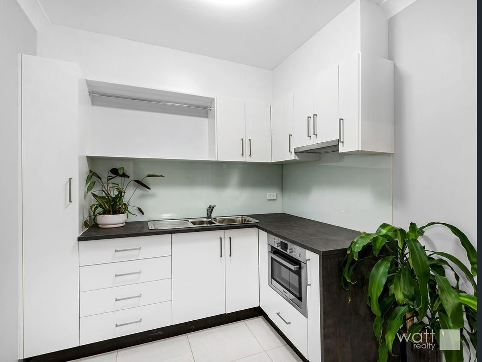Private Rental in Bracken Ridge, Qld 4017