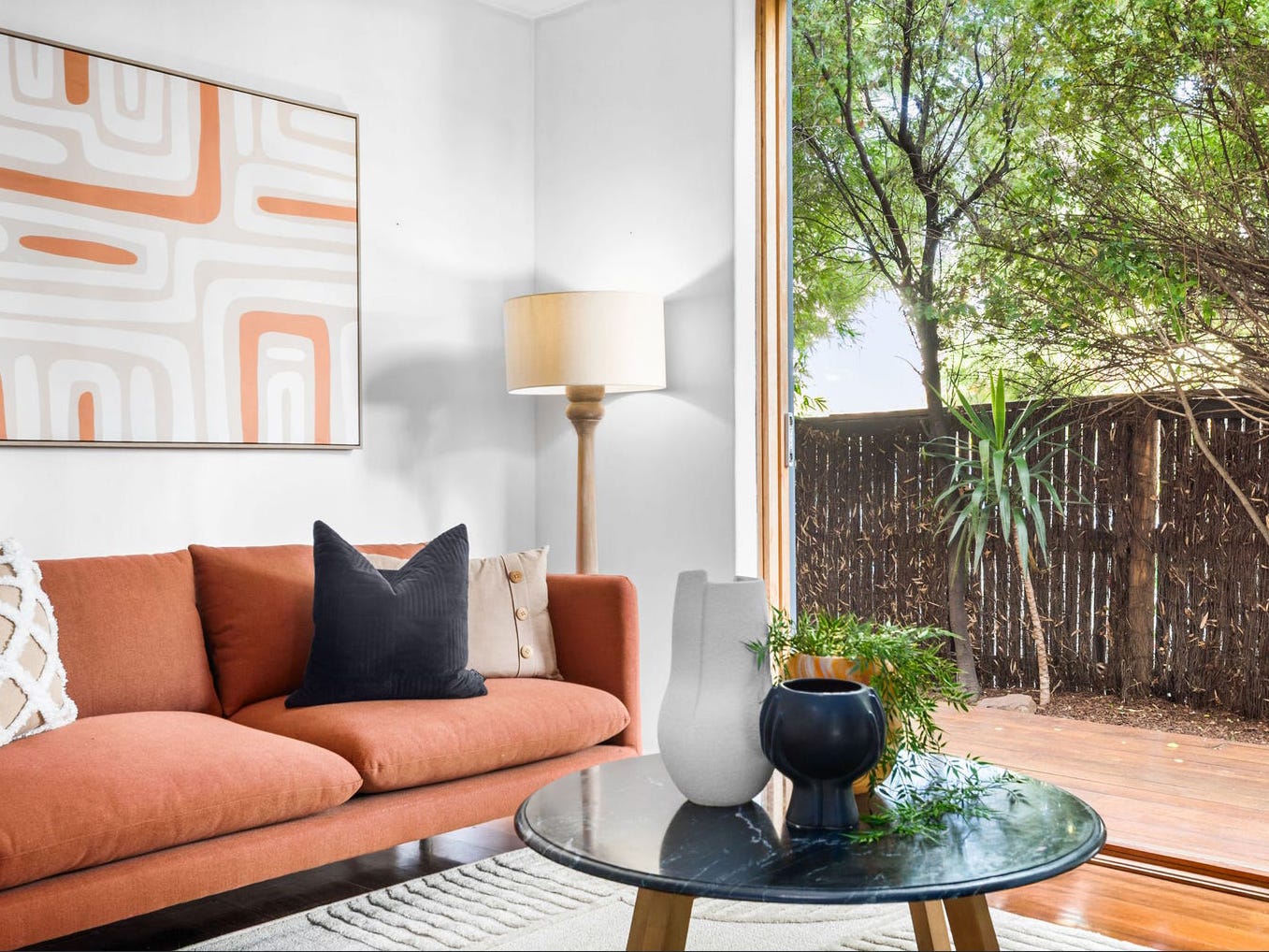 Rental Property - pElwood, Vic 3184