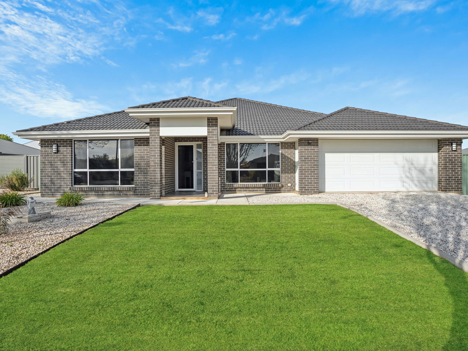 Sale Property - Strathalbyn, SA 5255