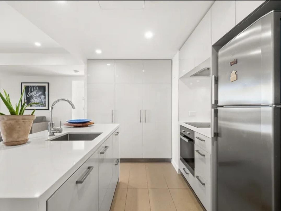 Private Rental in Milton, Qld 4064