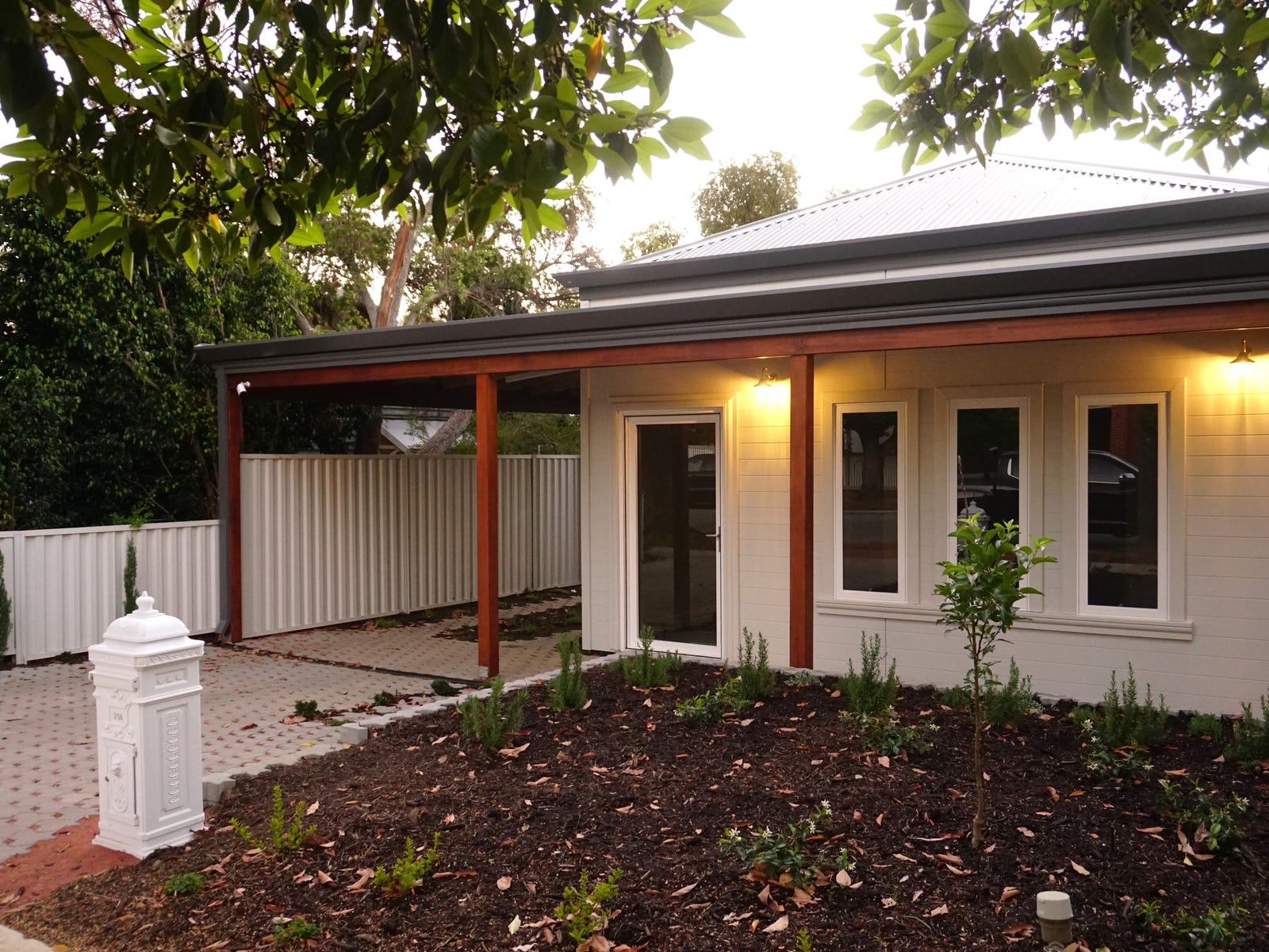 Private  Property - Woodbridge, WA 6056