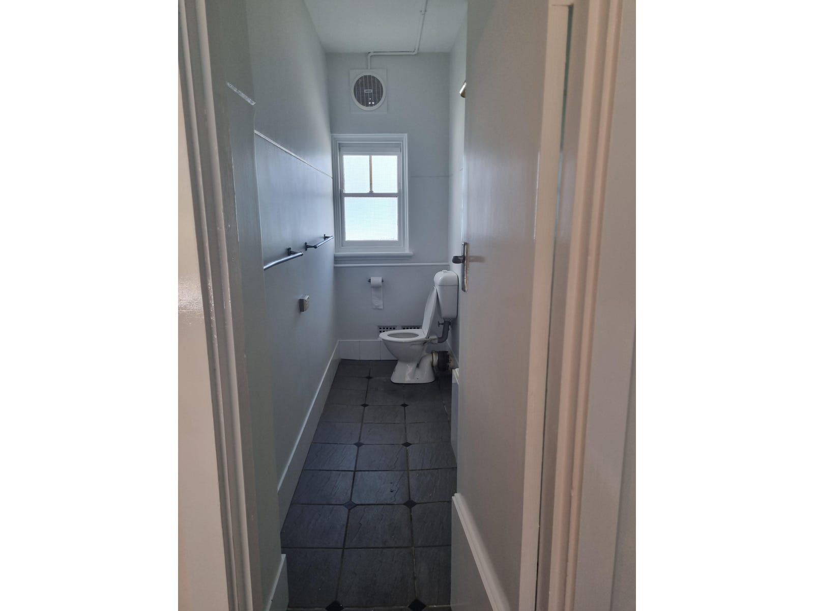 Property for Rent: East Perth, WA 6004