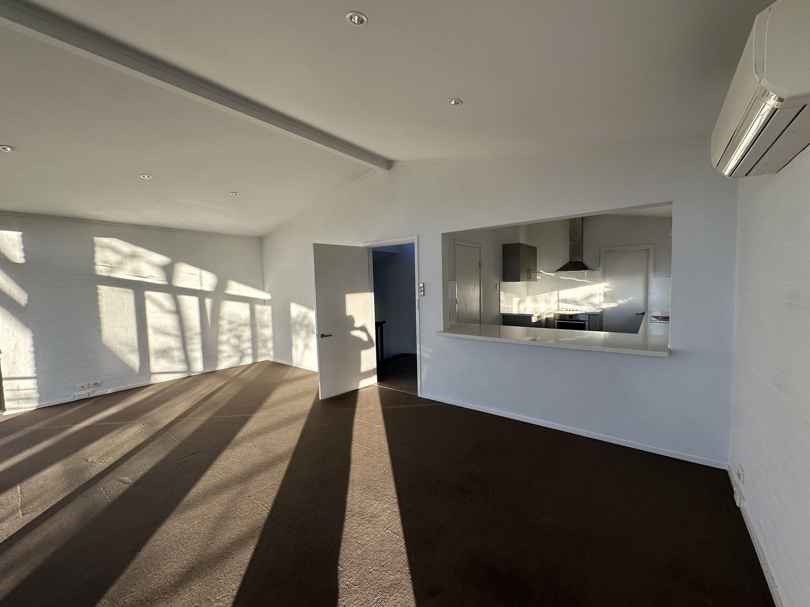 Private Rental in Attadale, WA 6156