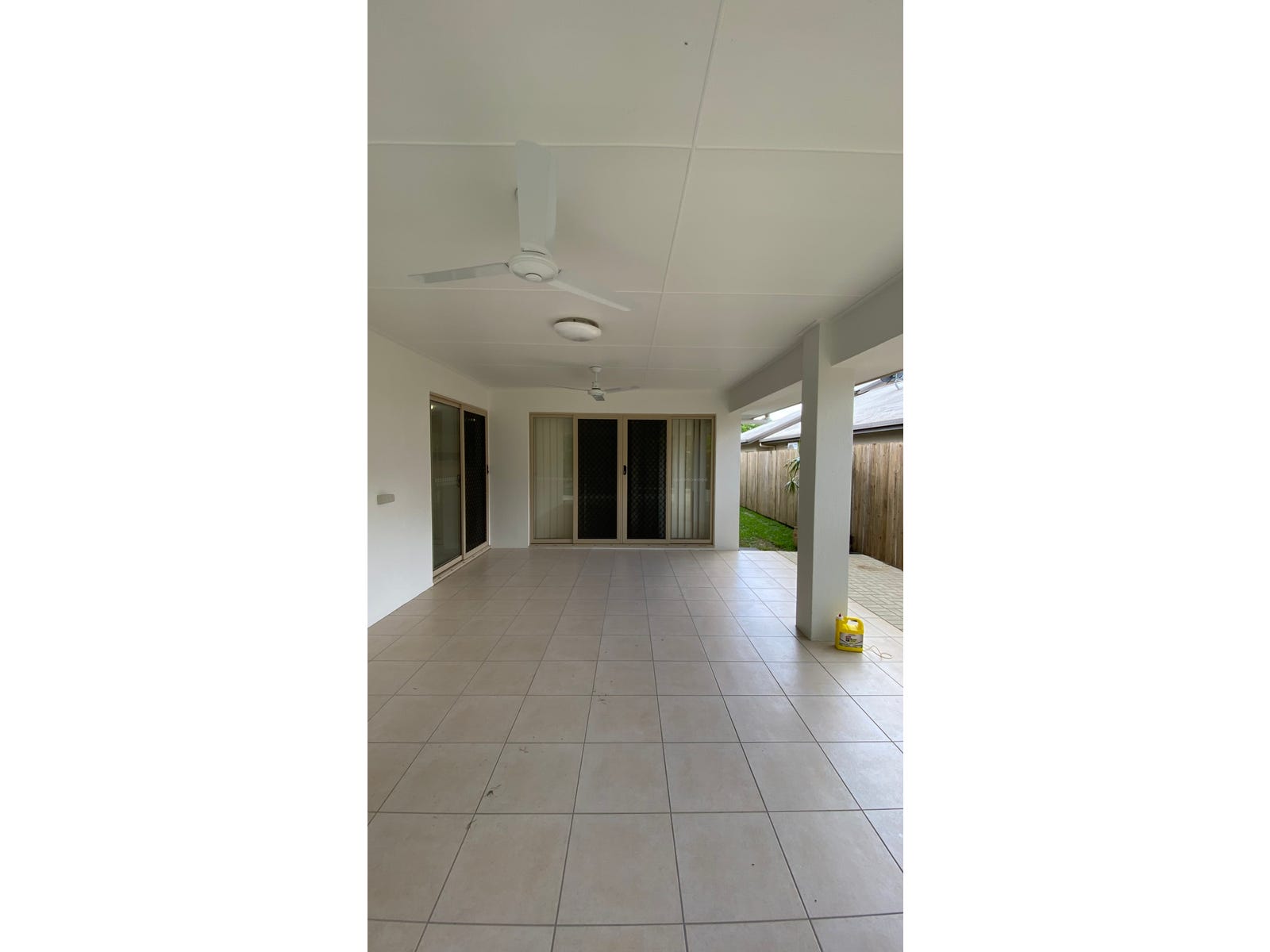 Private Rental in Bentley Park, Qld 4869