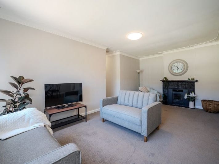Property for Rent: Armadale, WA 6112