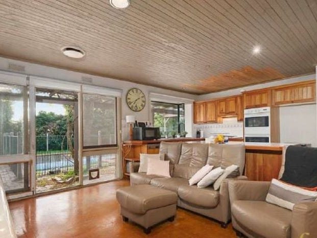 Private Rental in Blackburn, Vic 3130