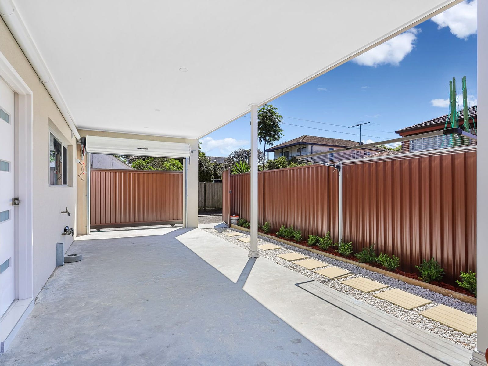Property for Rent: Brighton-le-sands, NSW 2216