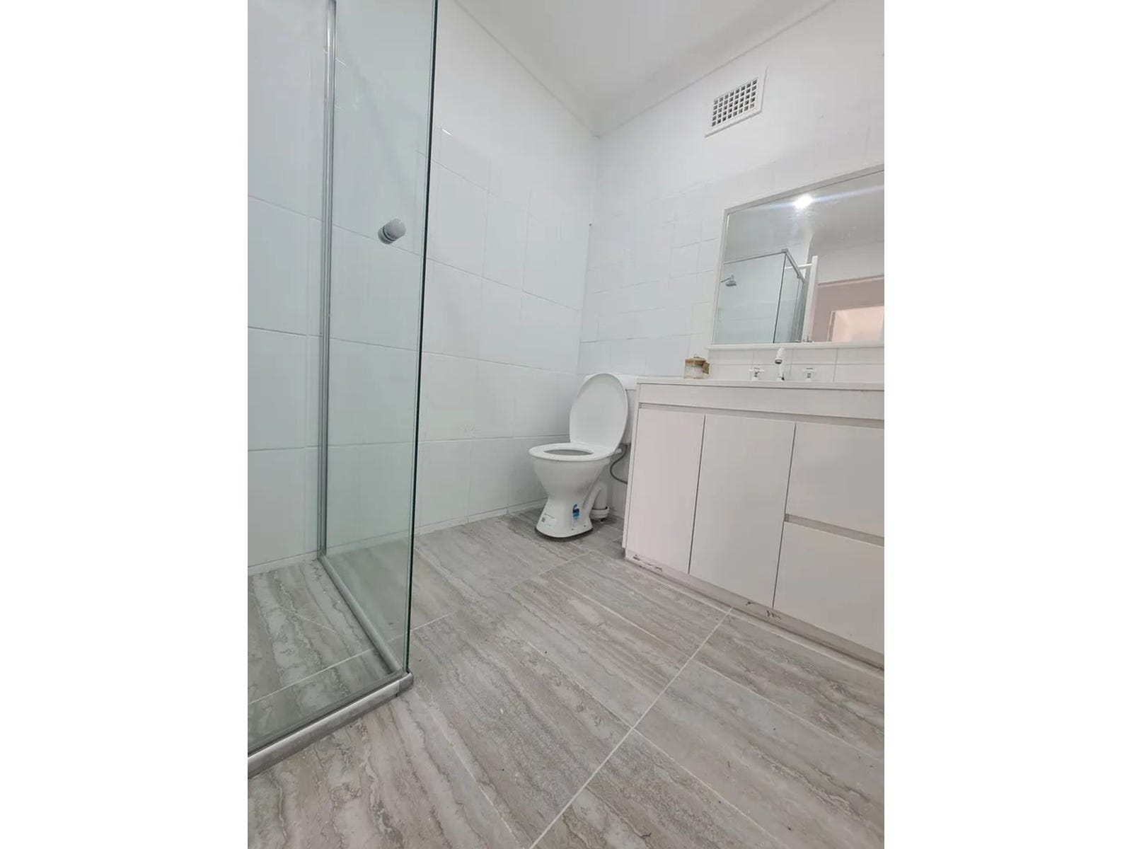 Private Rental in Fairfield, NSW 2165