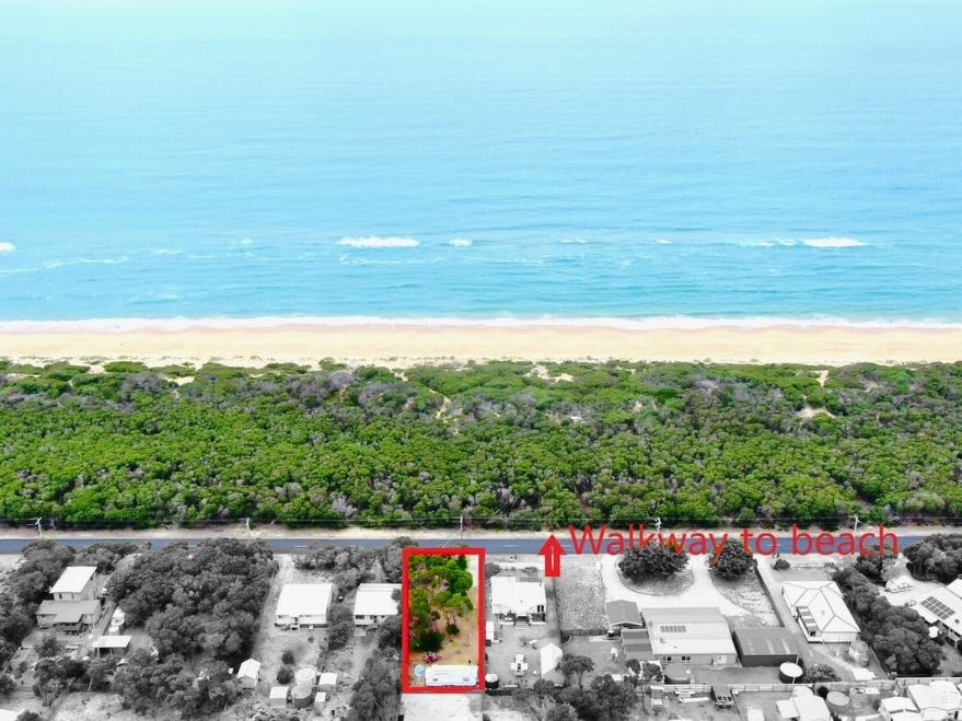 Private Real Estate - Golden Beach, Vic 3851