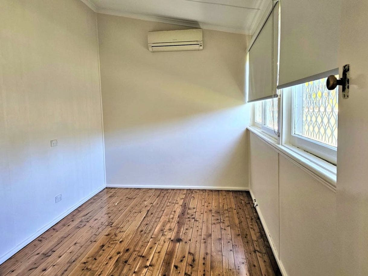 Property for Rent: Westmead, NSW 2145