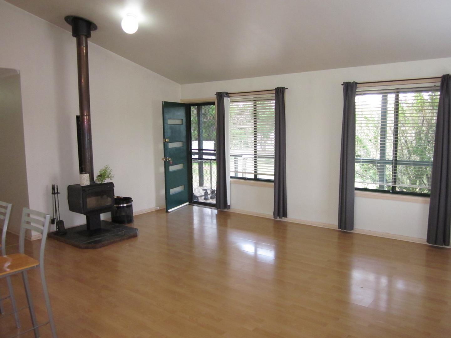 Private Rental in Gundaroo, NSW 2620