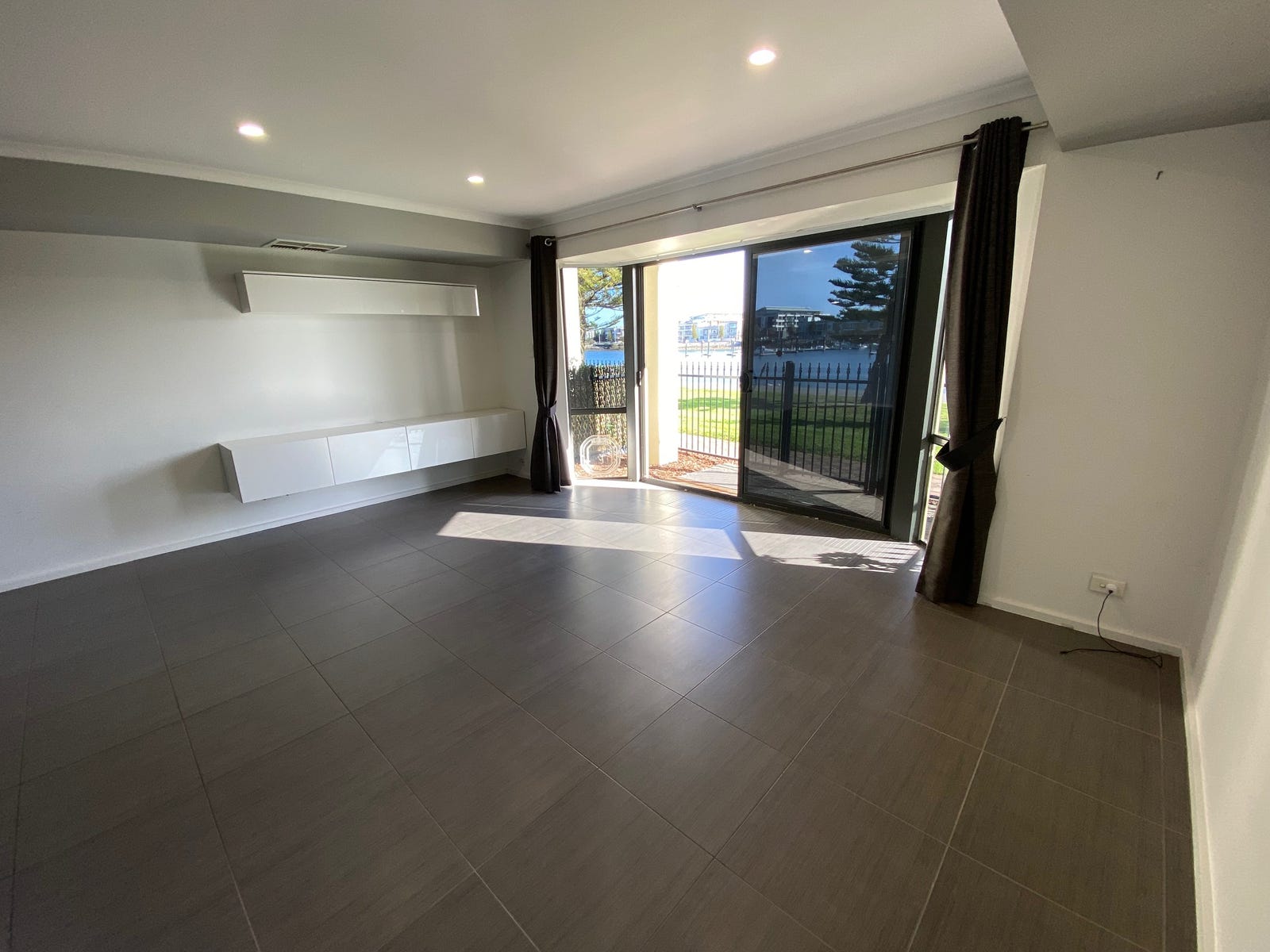 Rental Property - pPort Adelaide, SA 5015