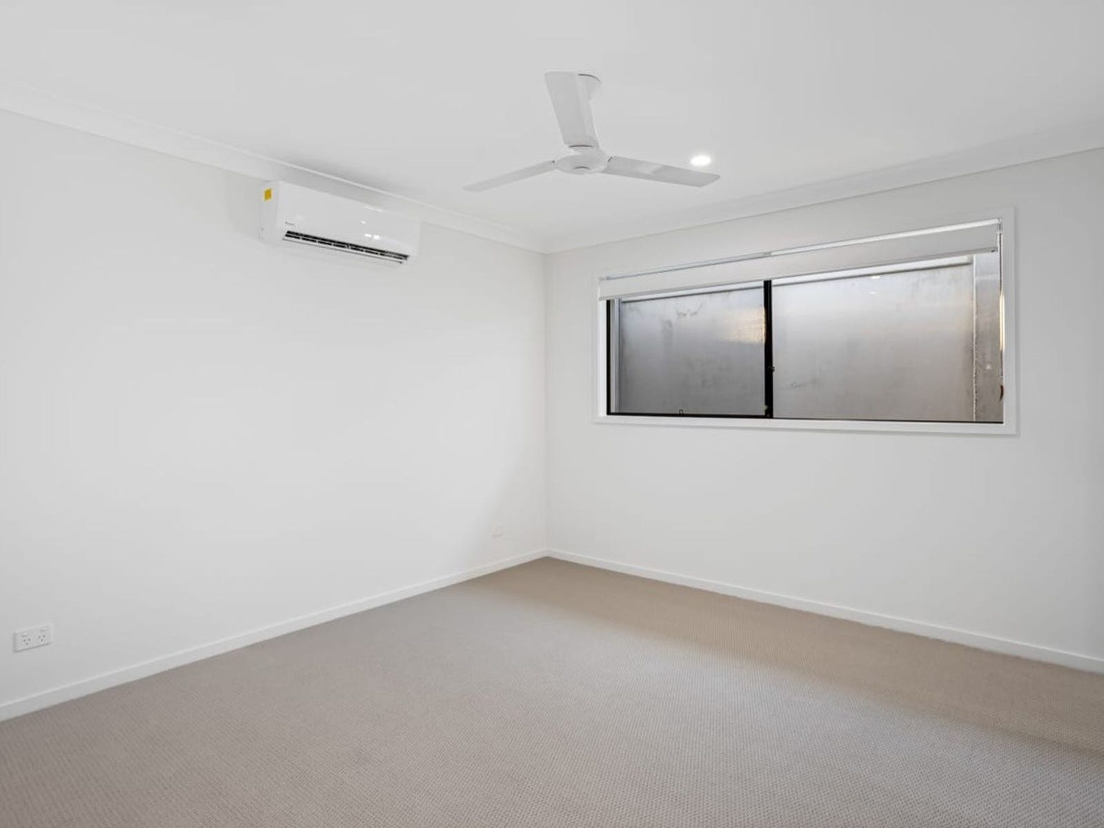 Private Rental in Flagstone, Qld 4280