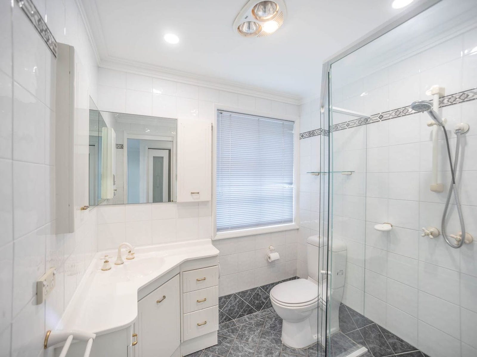 Private Rental in Elanora Heights, NSW 2101