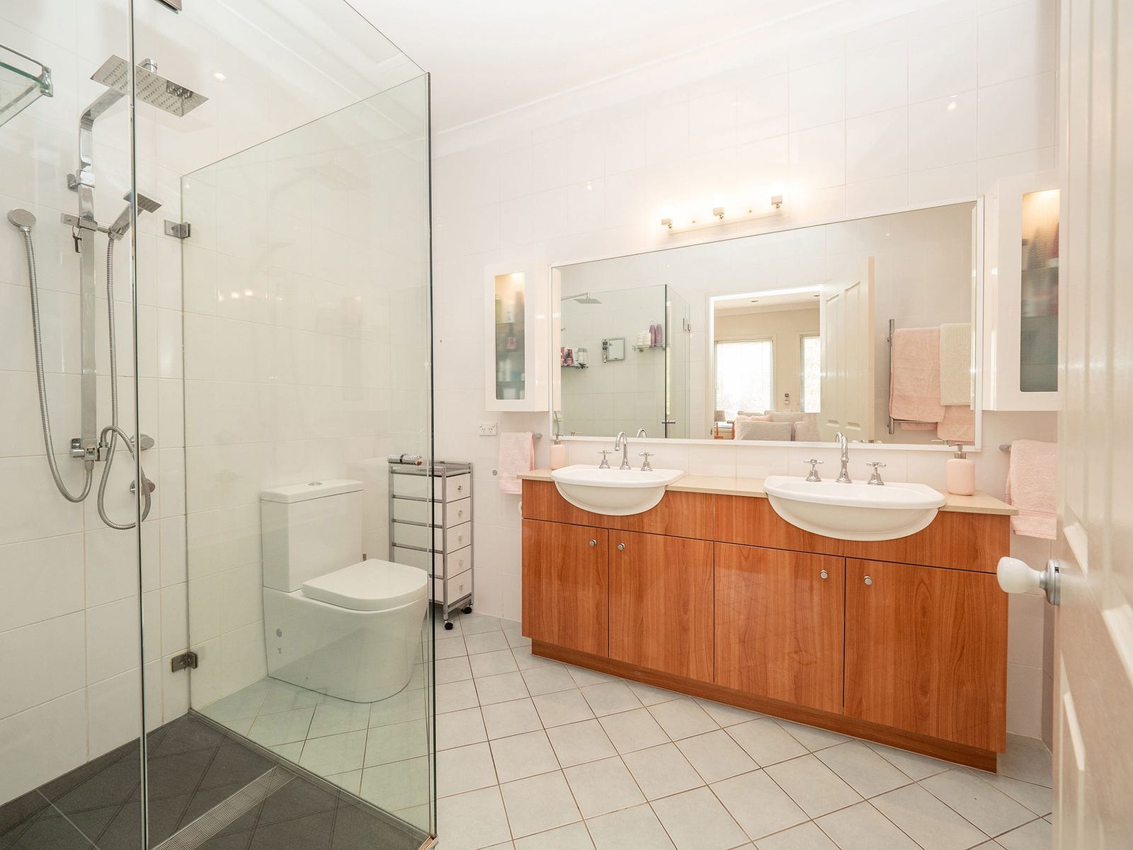 Property for Rent: Holroyd, NSW 2142