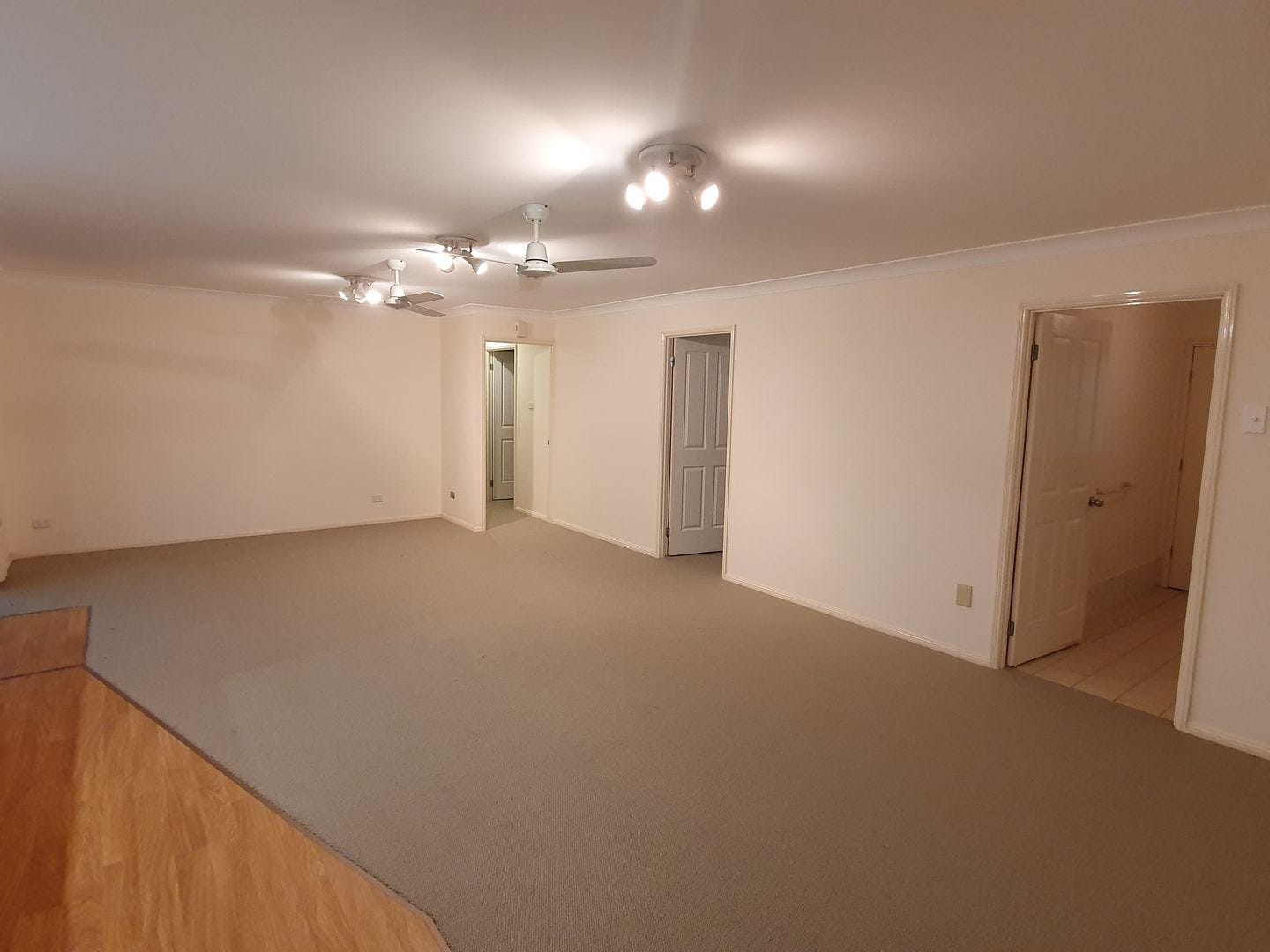 Private Rental in Redhead, NSW 2290
