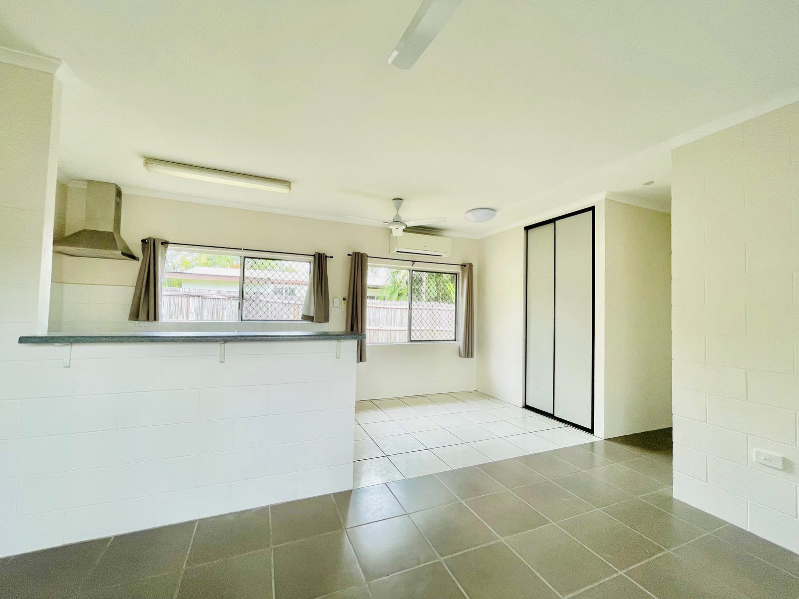 Property for Rent: Woree, Qld 4868