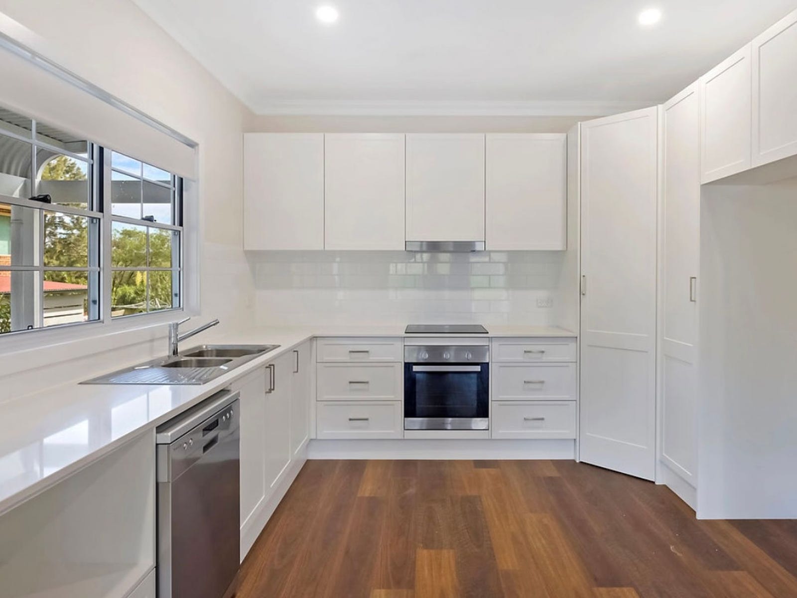 Property for Rent: Bolwarra Heights, NSW 2320