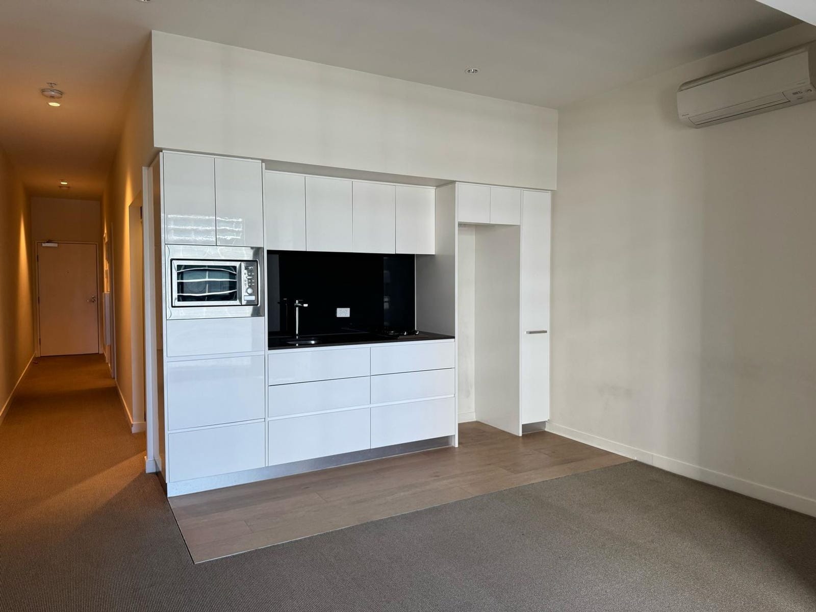 Property for Rent: Melbourne, Vic 3000