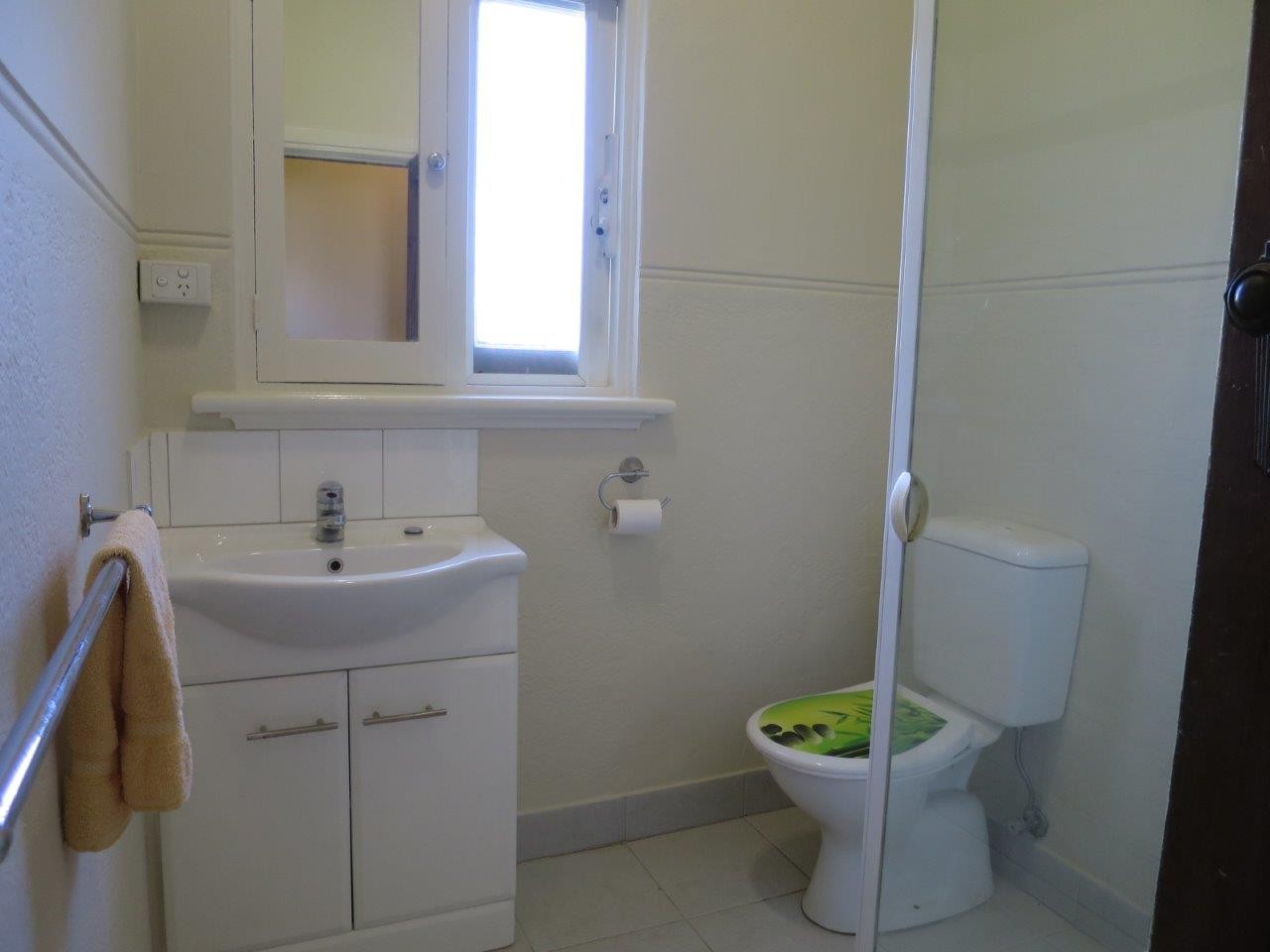 Private Rental in Mckinnon, Vic 3204