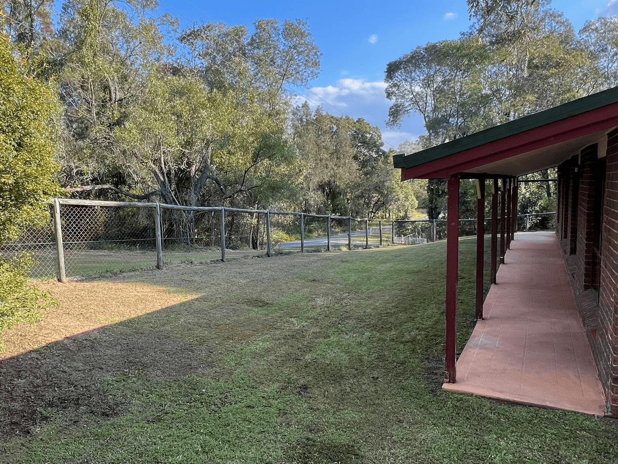 Private Rental in Logan Reserve, Qld 4133