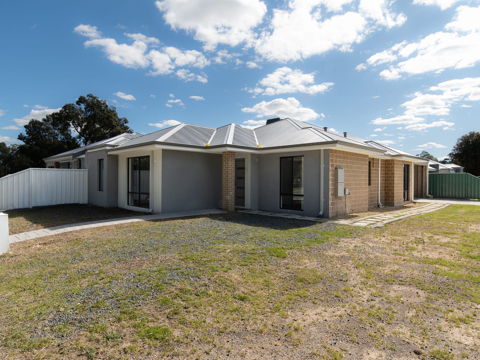 Private Listing Maddington, WA 6109