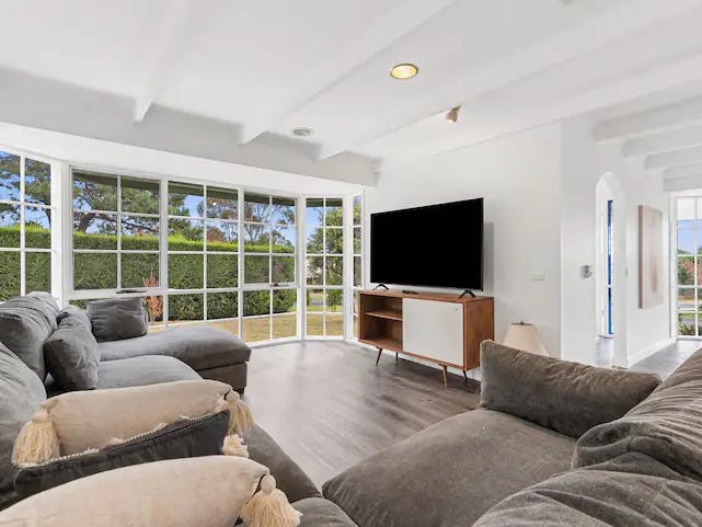 Private Rental in Mount Martha, Vic 3934