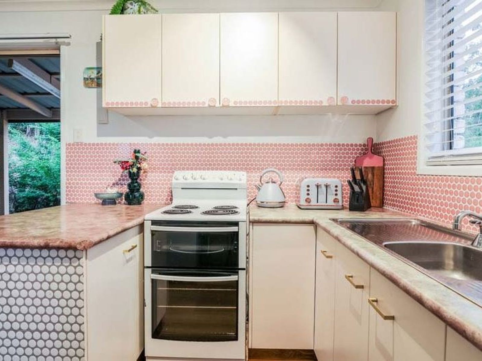 Private Rental in Seventeen Seventy, Qld 4677