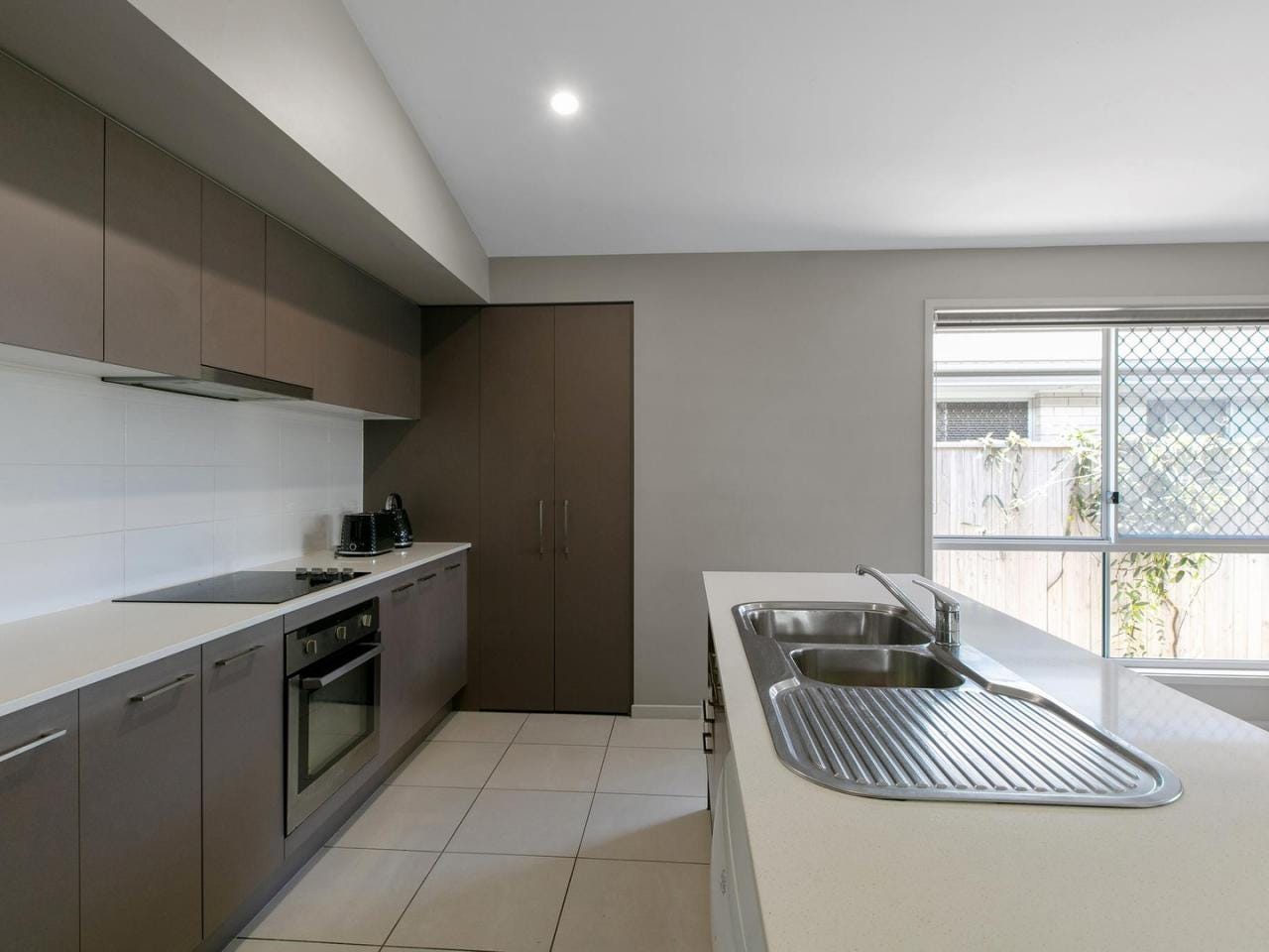 Private Rental in Meridan Plains, Qld 4551